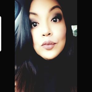 Meet your Posher, Yolanda